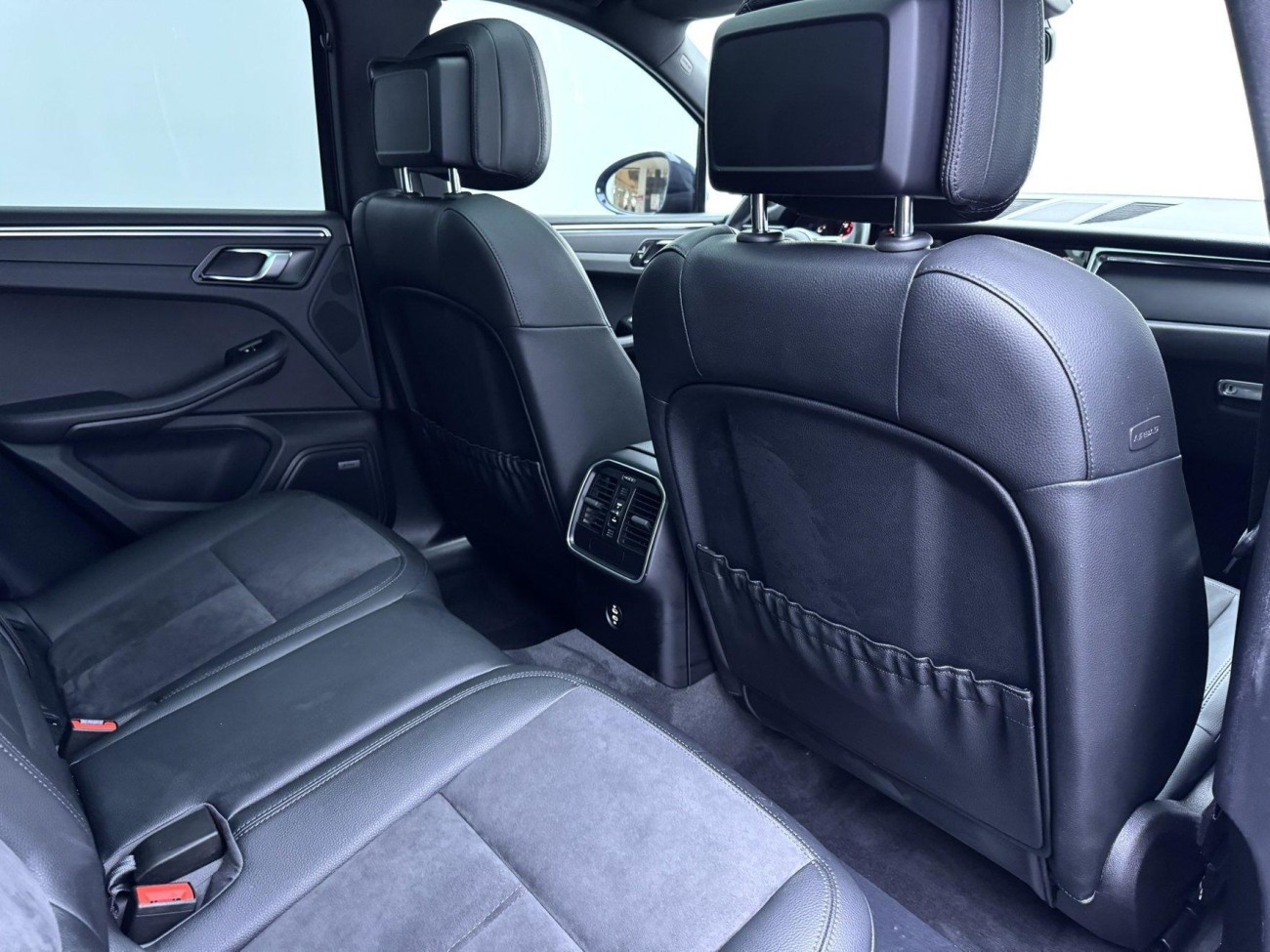 Porsche Macan 2020