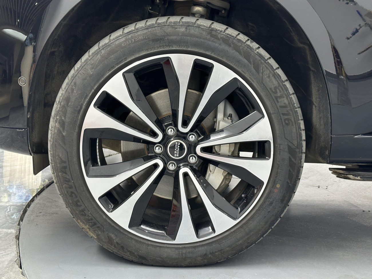 Land Rover Range Rover 2023