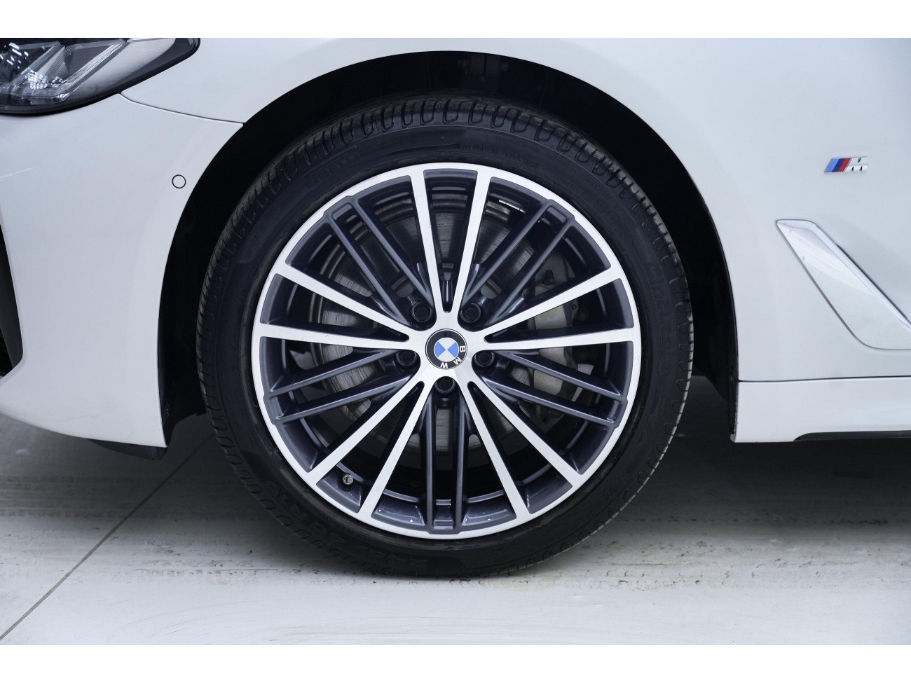 BMW 530Li 2024