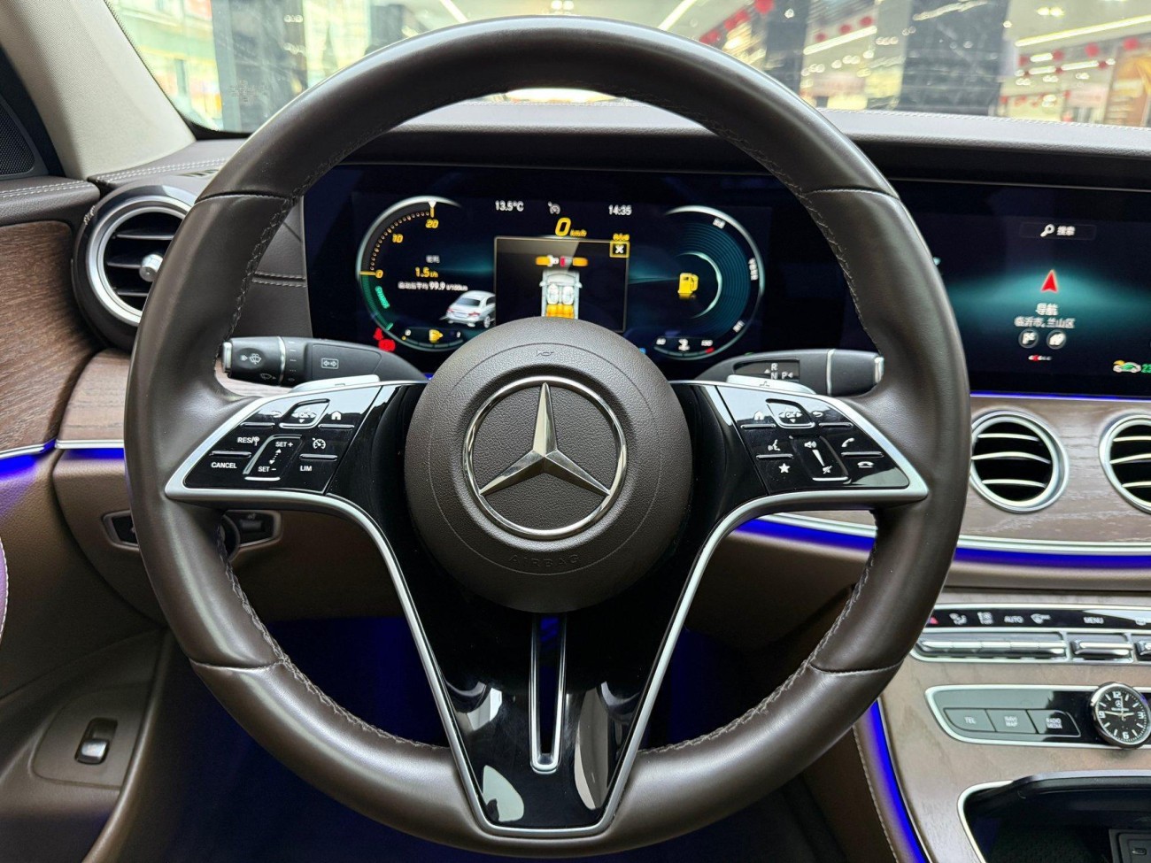 Mercedes-Benz E 300 L 2023