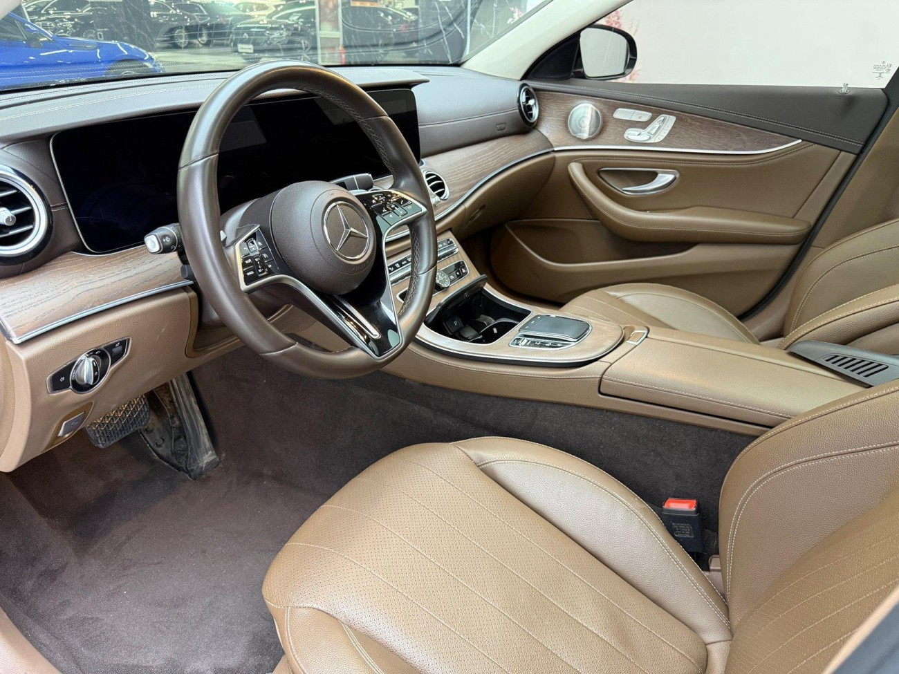 Mercedes-Benz E 300 L 2023