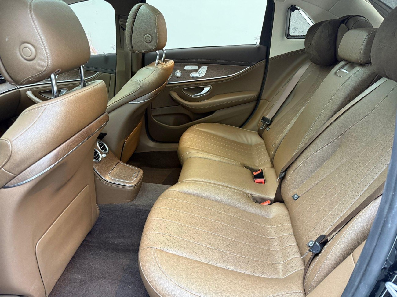 Mercedes-Benz E 300 L 2023