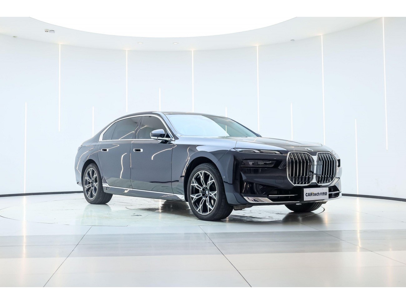 BMW 735Li 2024