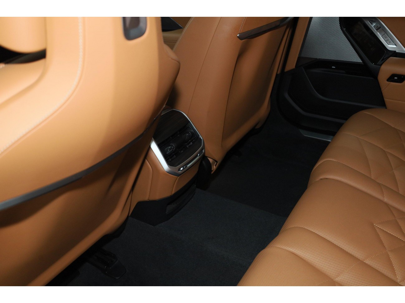 BMW 735Li 2024