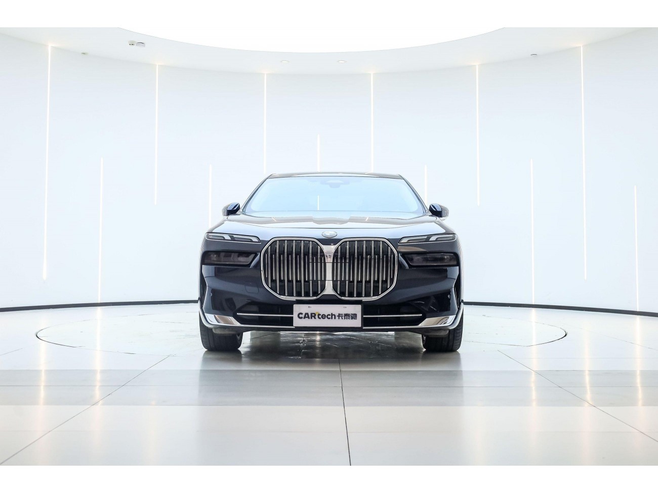 BMW 735Li 2024