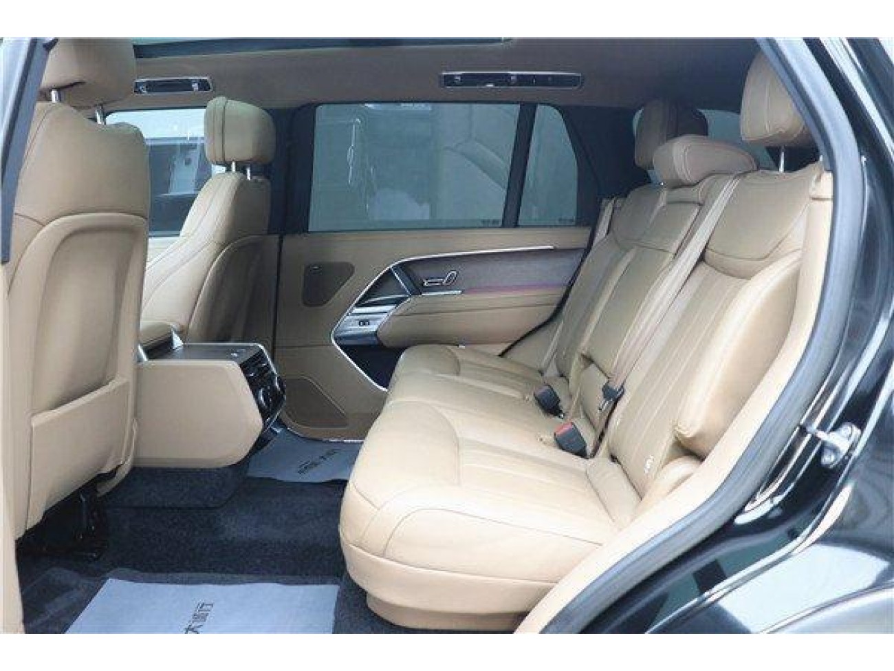 Land Rover Range Rover 2025