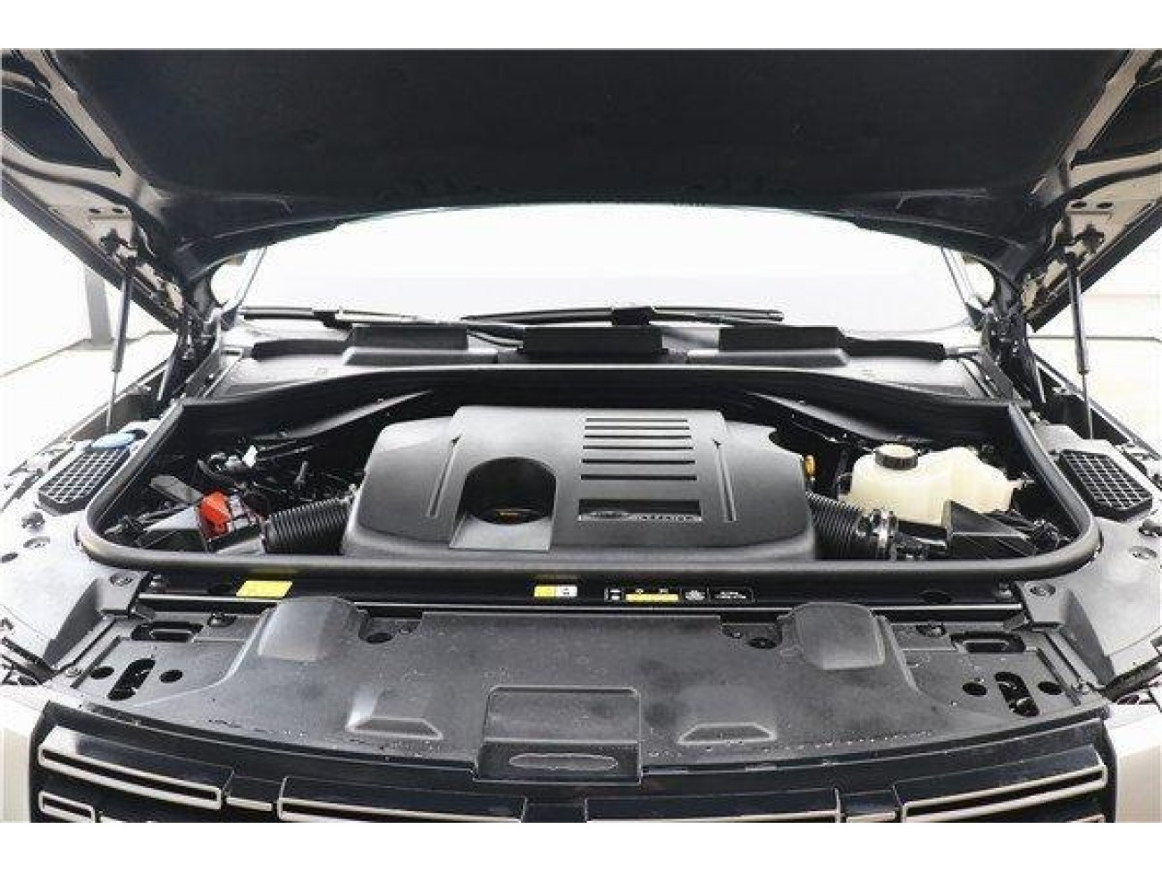 Land Rover Range Rover 2025