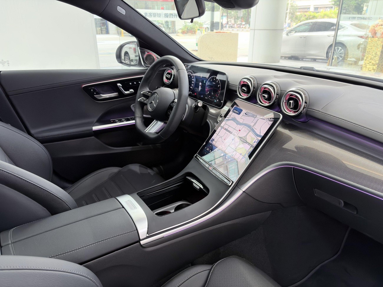 Mercedes-Benz C 260 L 2025