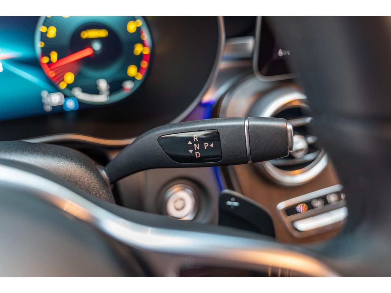 Mercedes-Benz GLC 300 L 2021