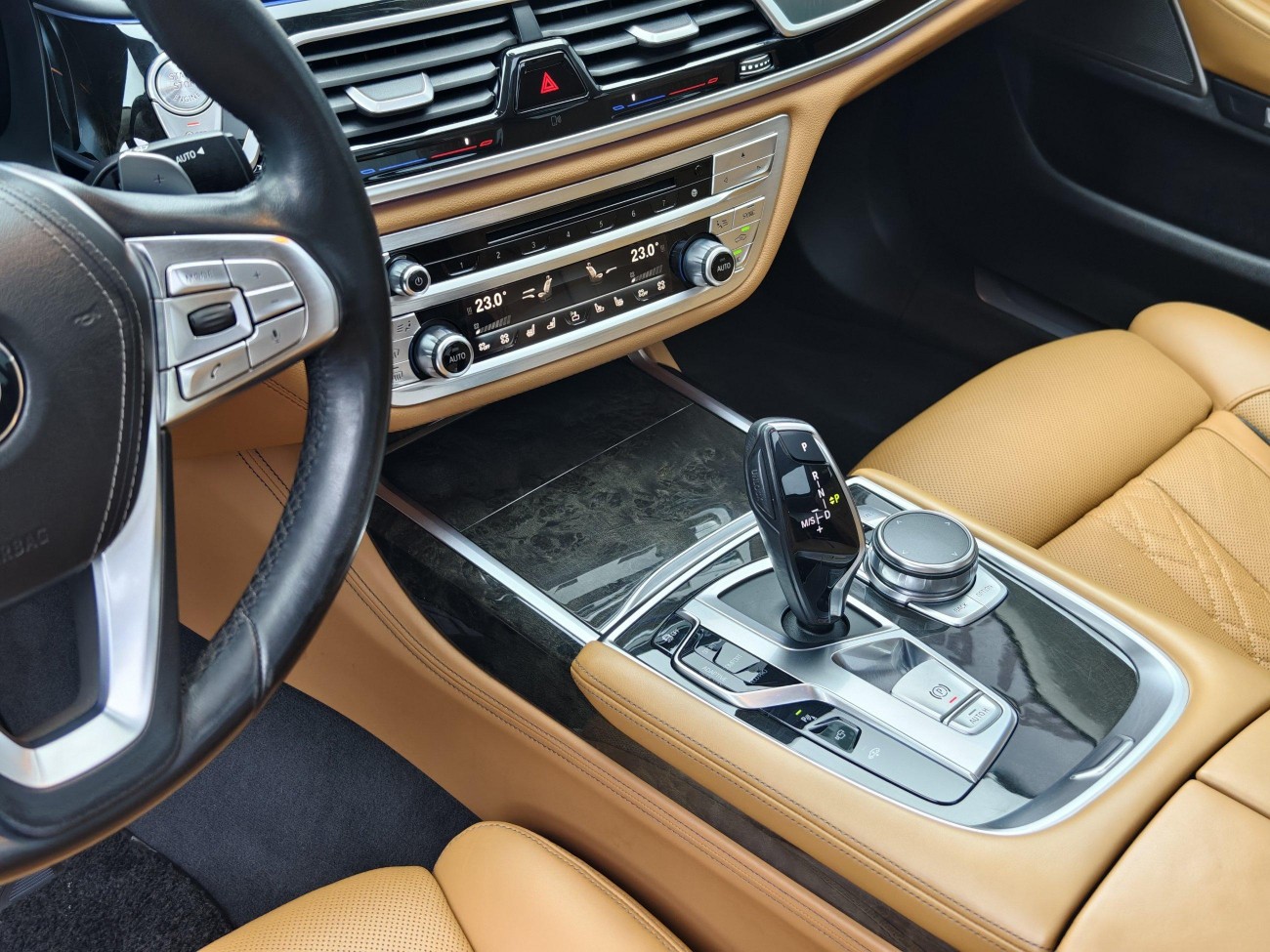 BMW 740Li 2016