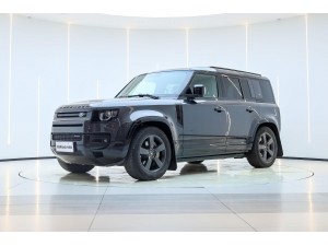 Land Rover Defender 2022