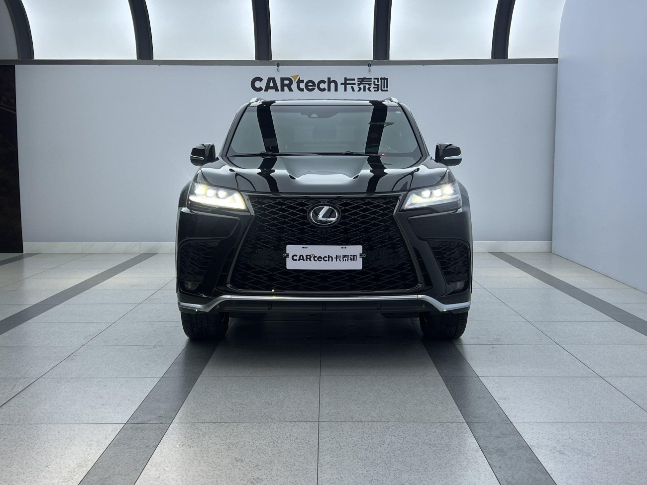 Lexus LX 600 2022