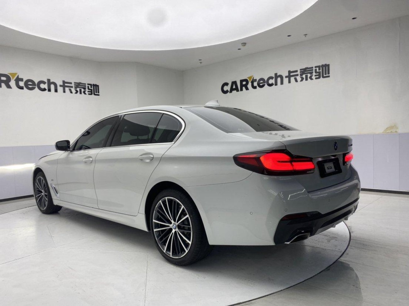 BMW 530Li 2022