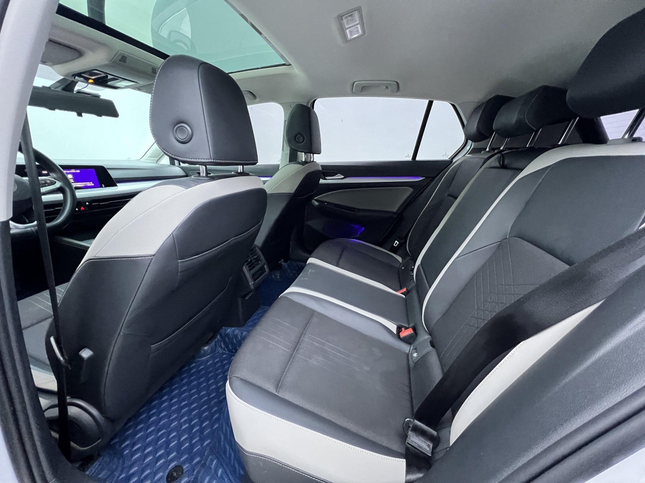 Volkswagen Golf 2021