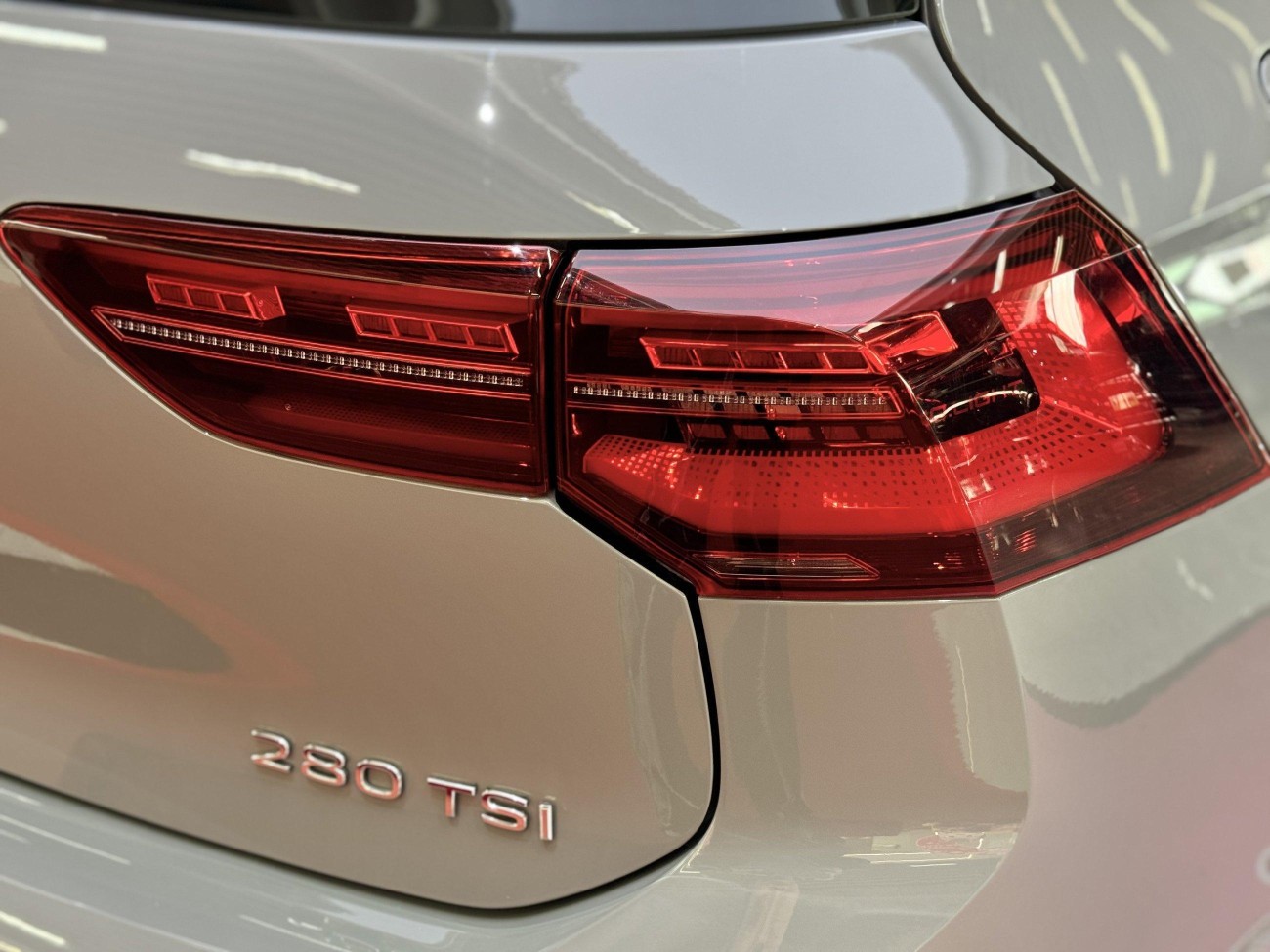 Volkswagen Golf 2024