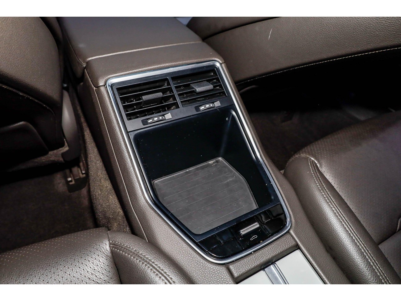 Porsche Panamera 2022