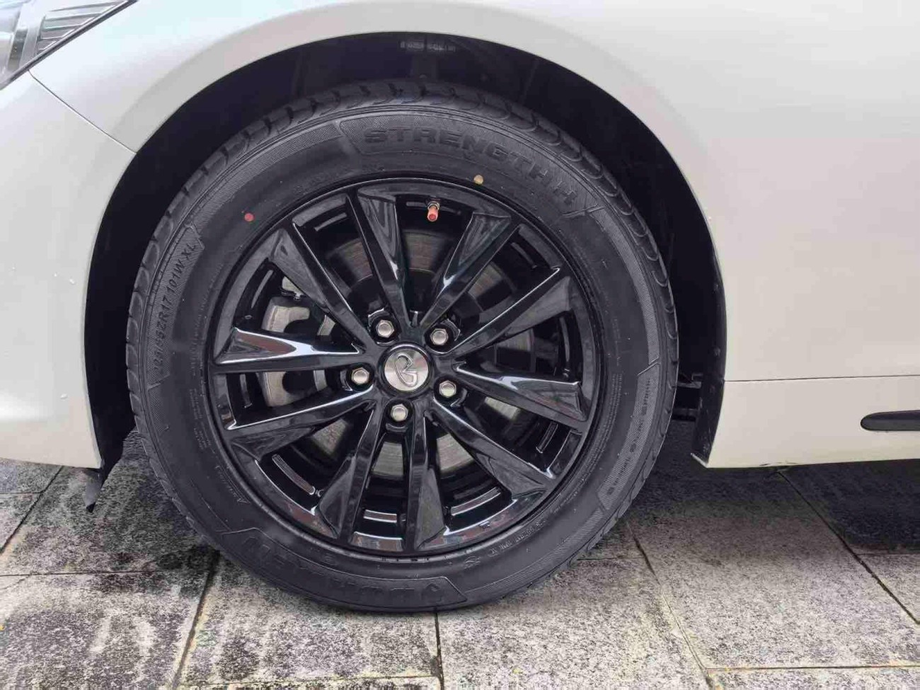 Infiniti Q50L 2017