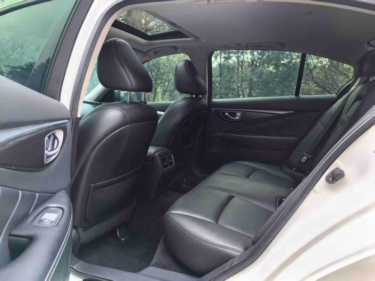 Infiniti Q50L 2017