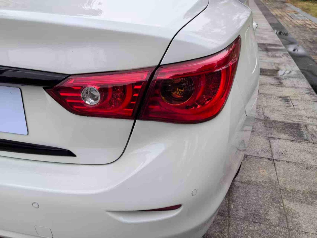 Infiniti Q50L 2017