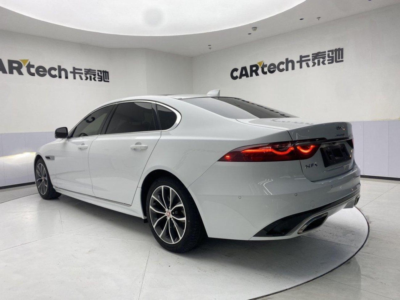 Jaguar XFL 2023