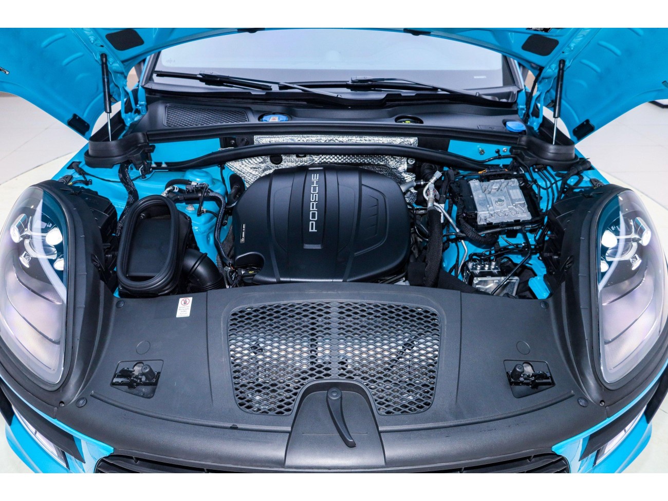 Porsche Macan 2021