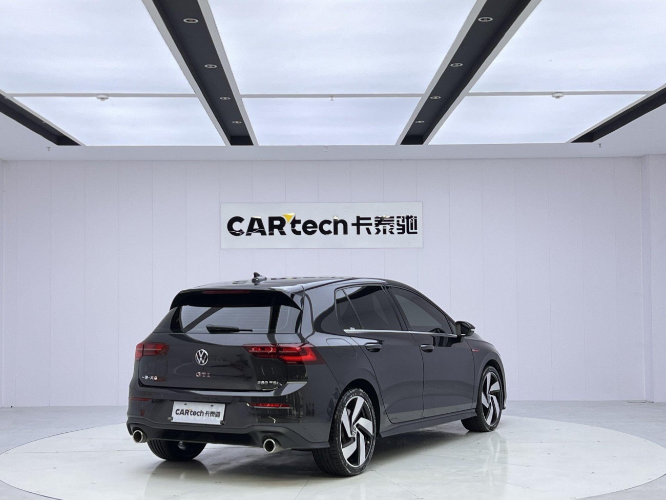 Volkswagen Golf 2025