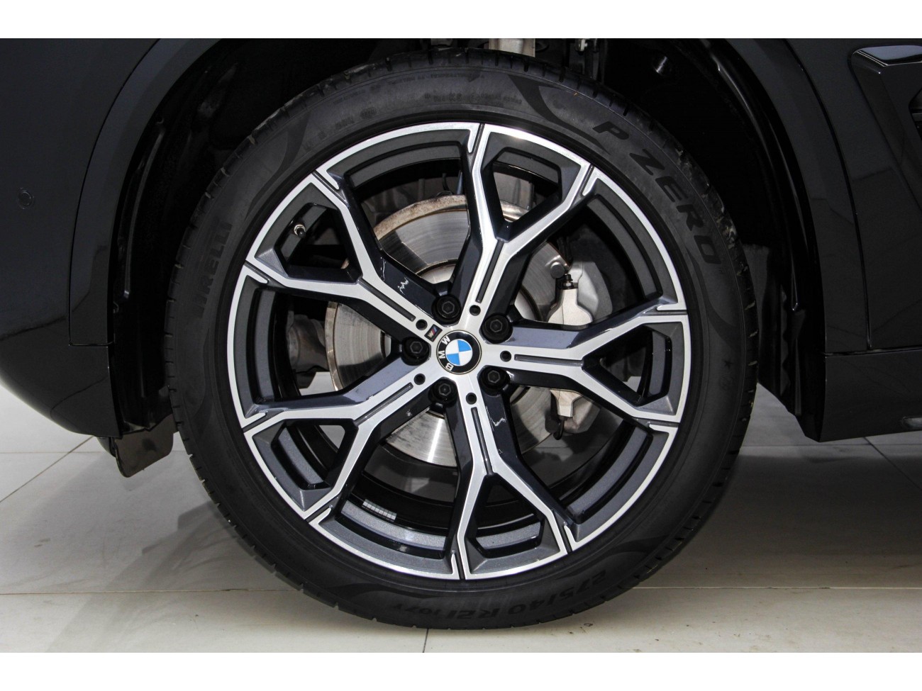 BMW X5 2023