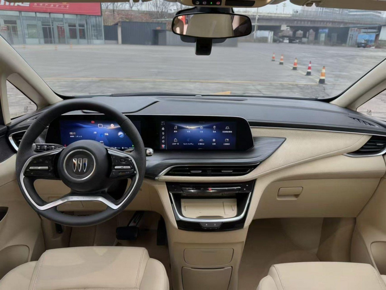 Buick GL8 2025