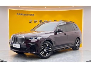 BMW X7 2021