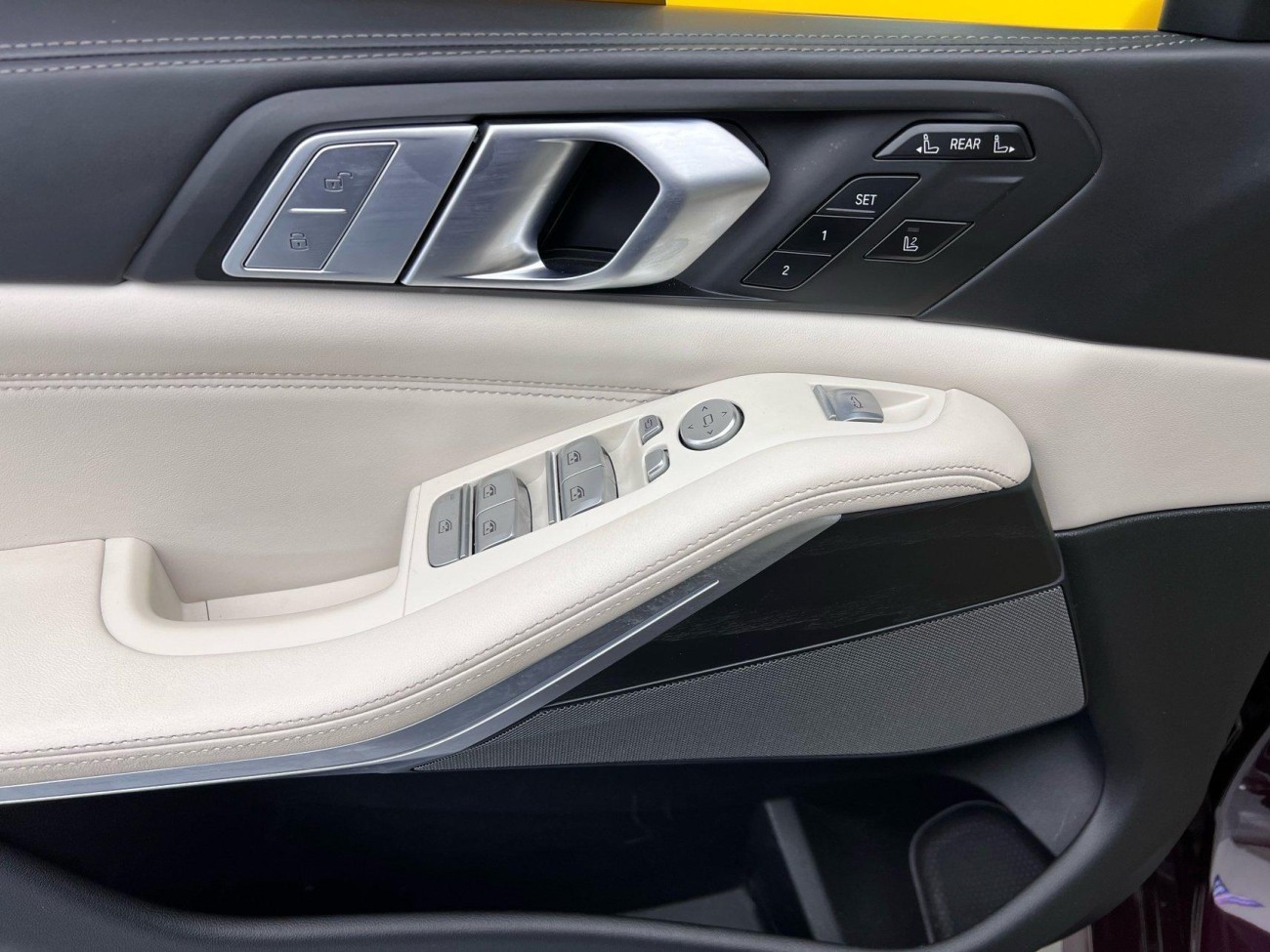 BMW X7 2021
