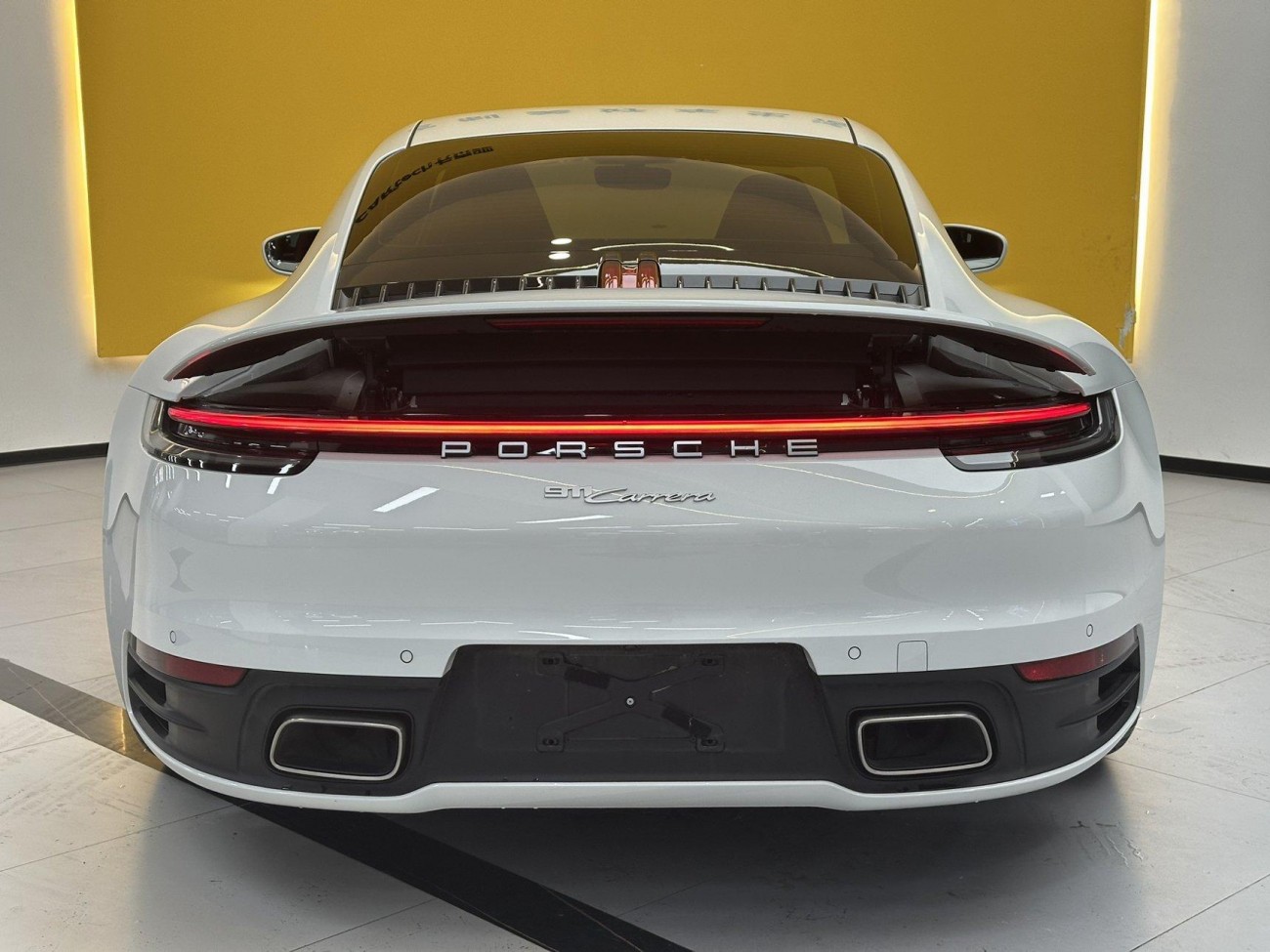 Porsche 911 2025