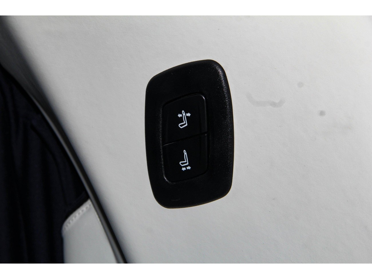 Mercedes-Benz 2023 2024
