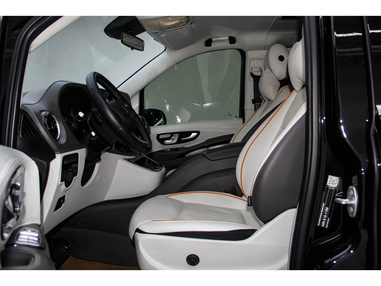 Mercedes-Benz 2023 2024