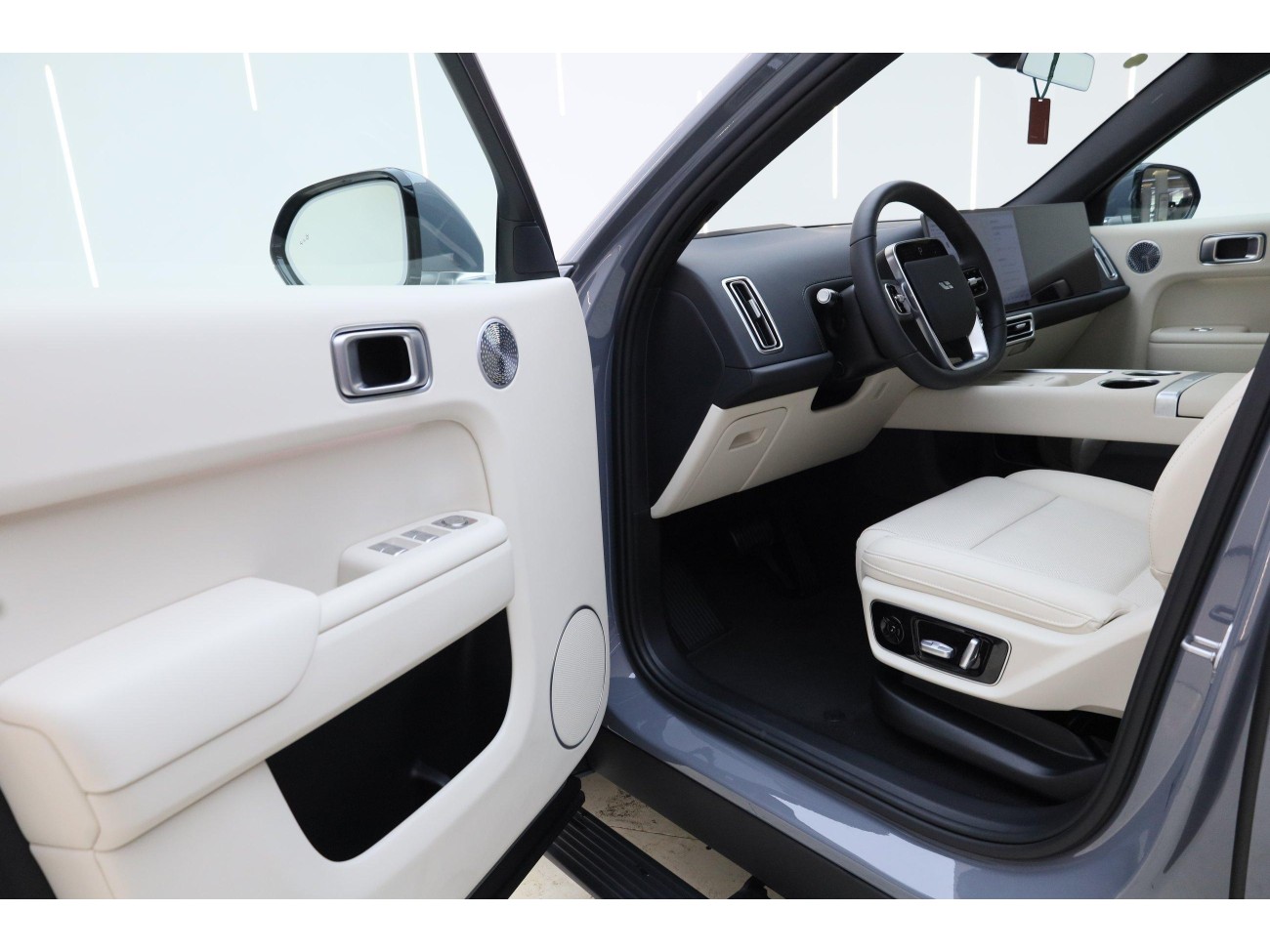 Li Auto L7 2025