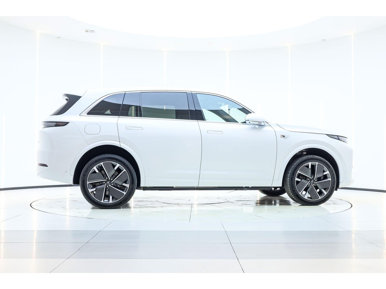 Li Auto L7 2025