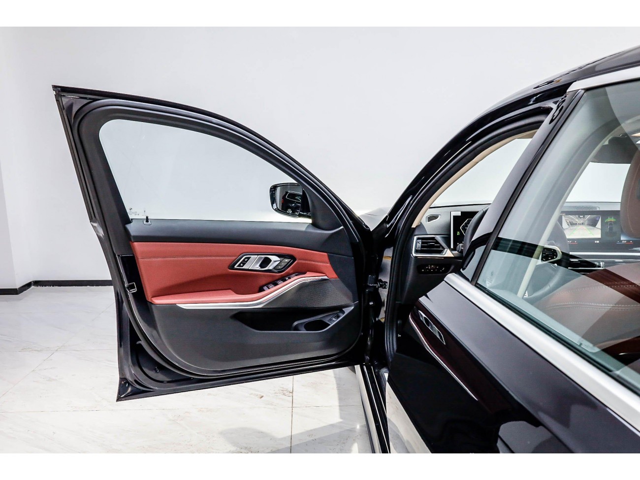 BMW 325Li 2023