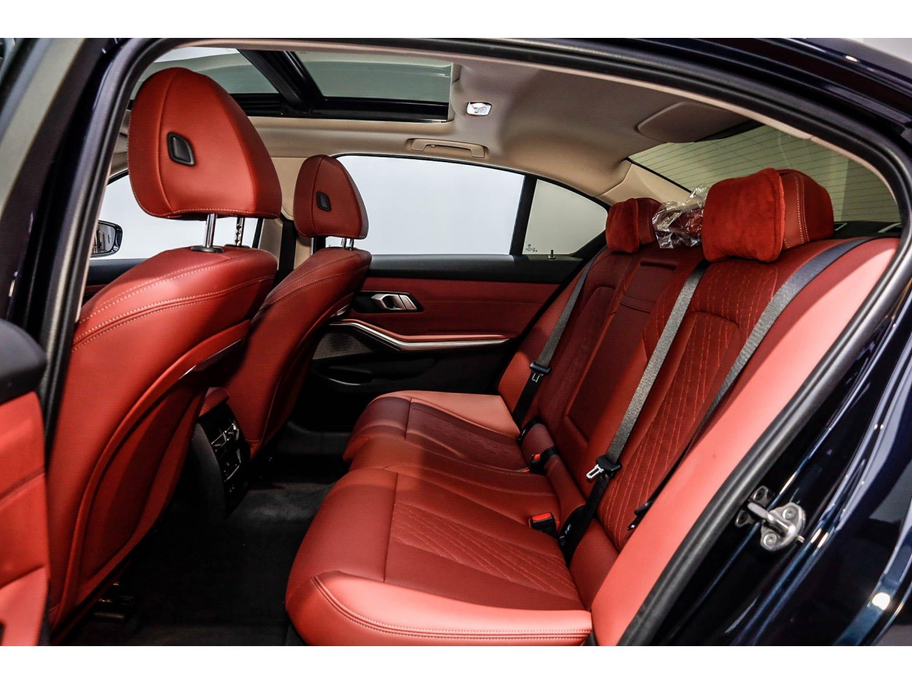 BMW 325Li 2023