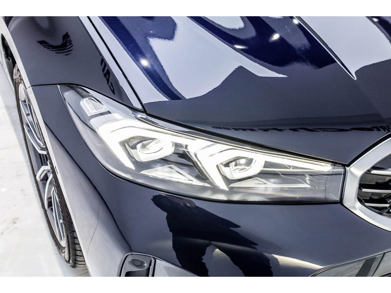 BMW 325Li 2023