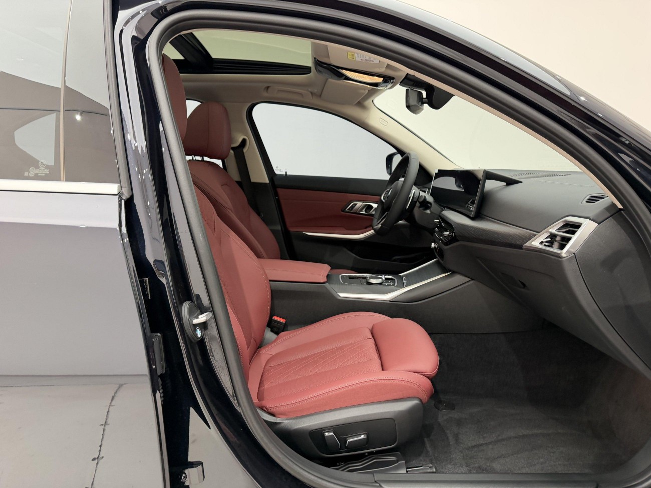 BMW 325Li 2025