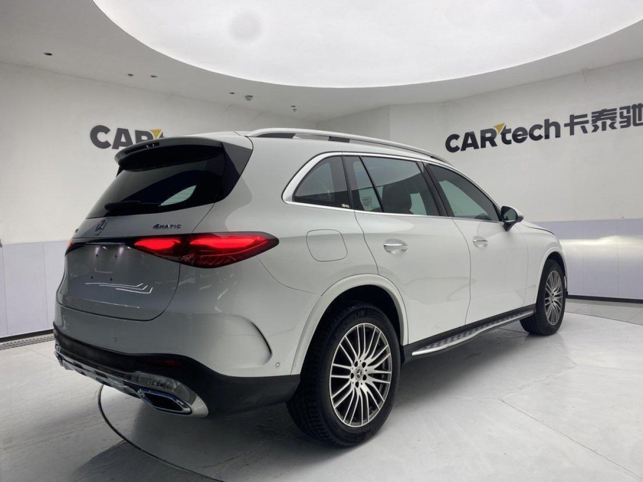 Mercedes-Benz GLC 300 L 2023