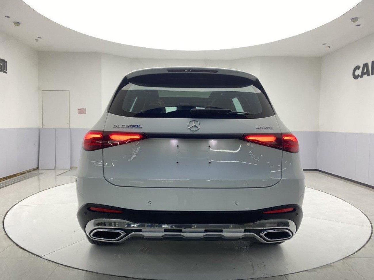 Mercedes-Benz GLC 300 L 2023