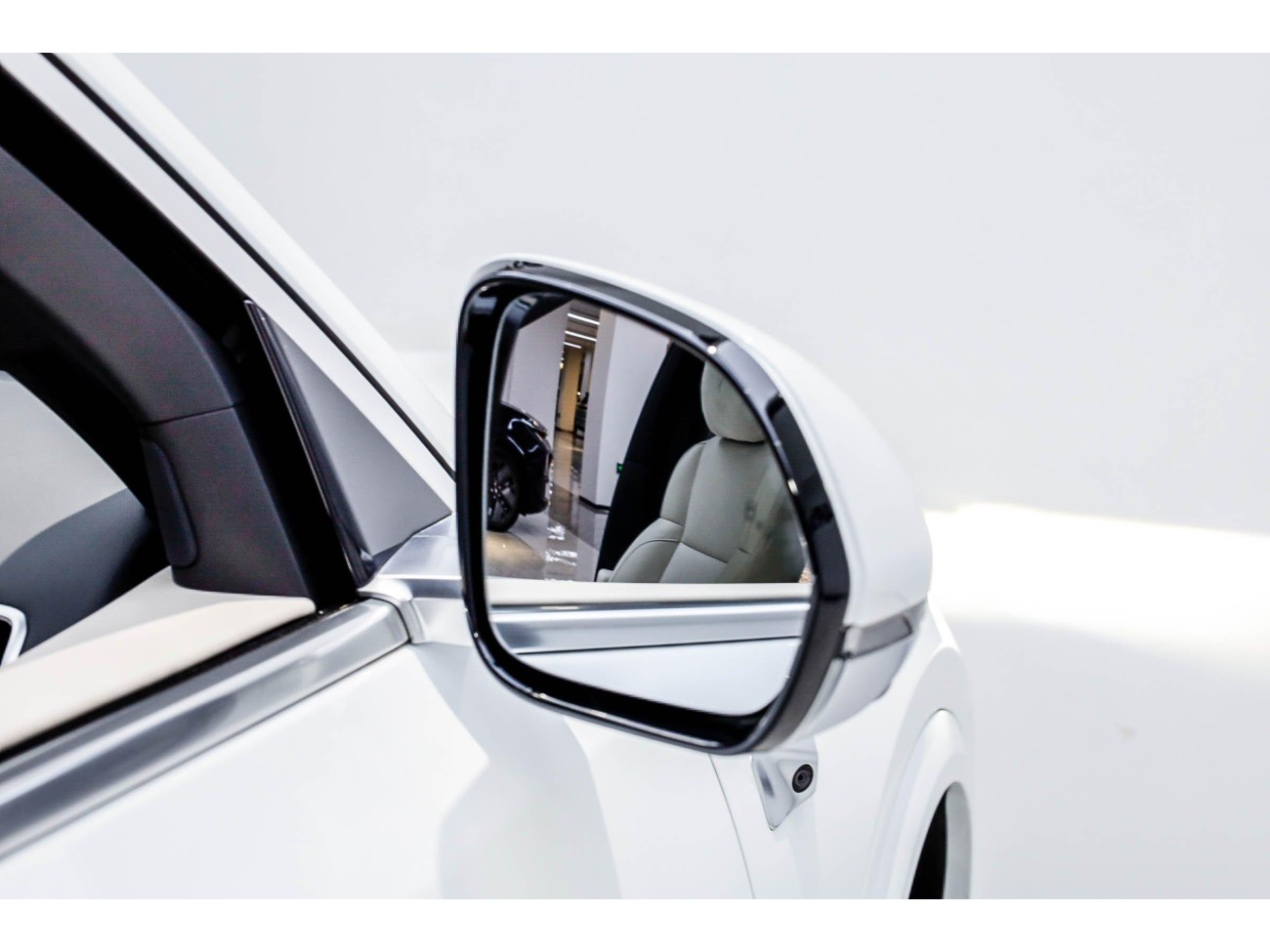 Li Auto L7 2025