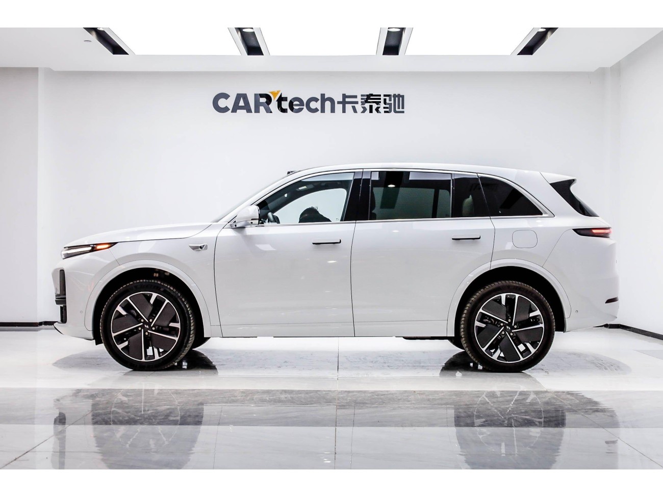 Li Auto L7 2025