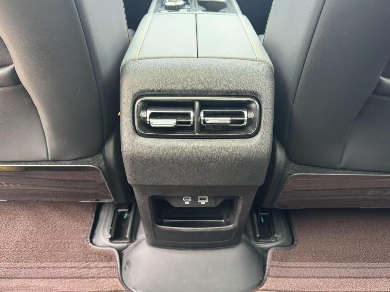 BAIC BJ40 2024