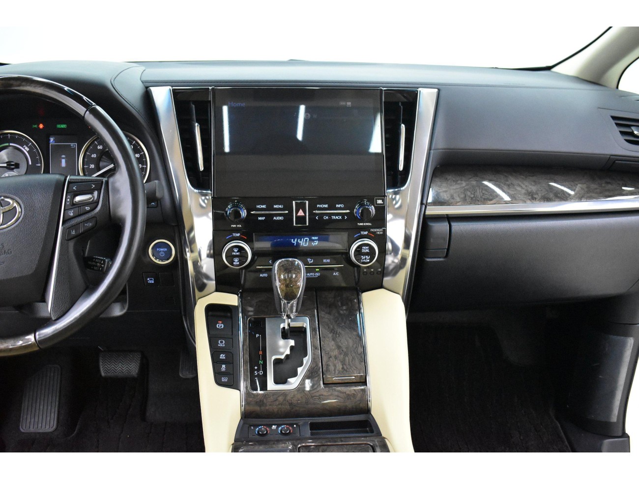 Toyota Vellfire 2021