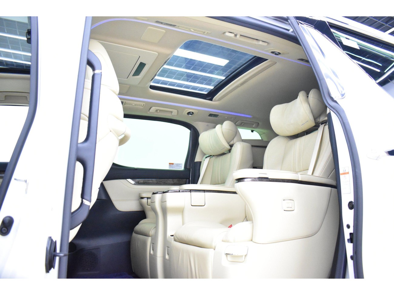 Toyota Vellfire 2021
