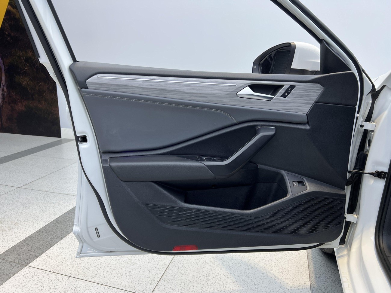 Volkswagen Sagitar 2023
