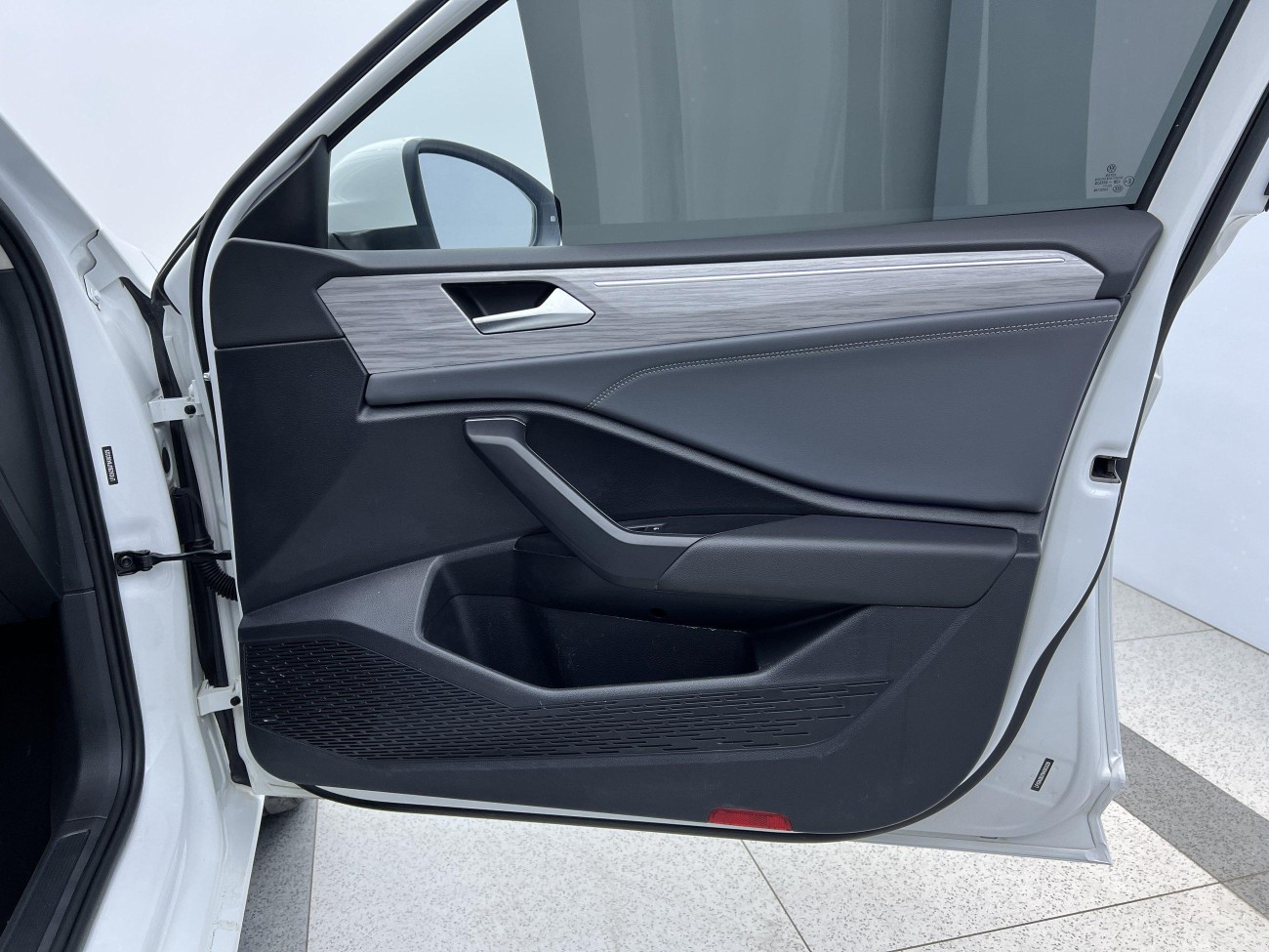 Volkswagen Sagitar 2023
