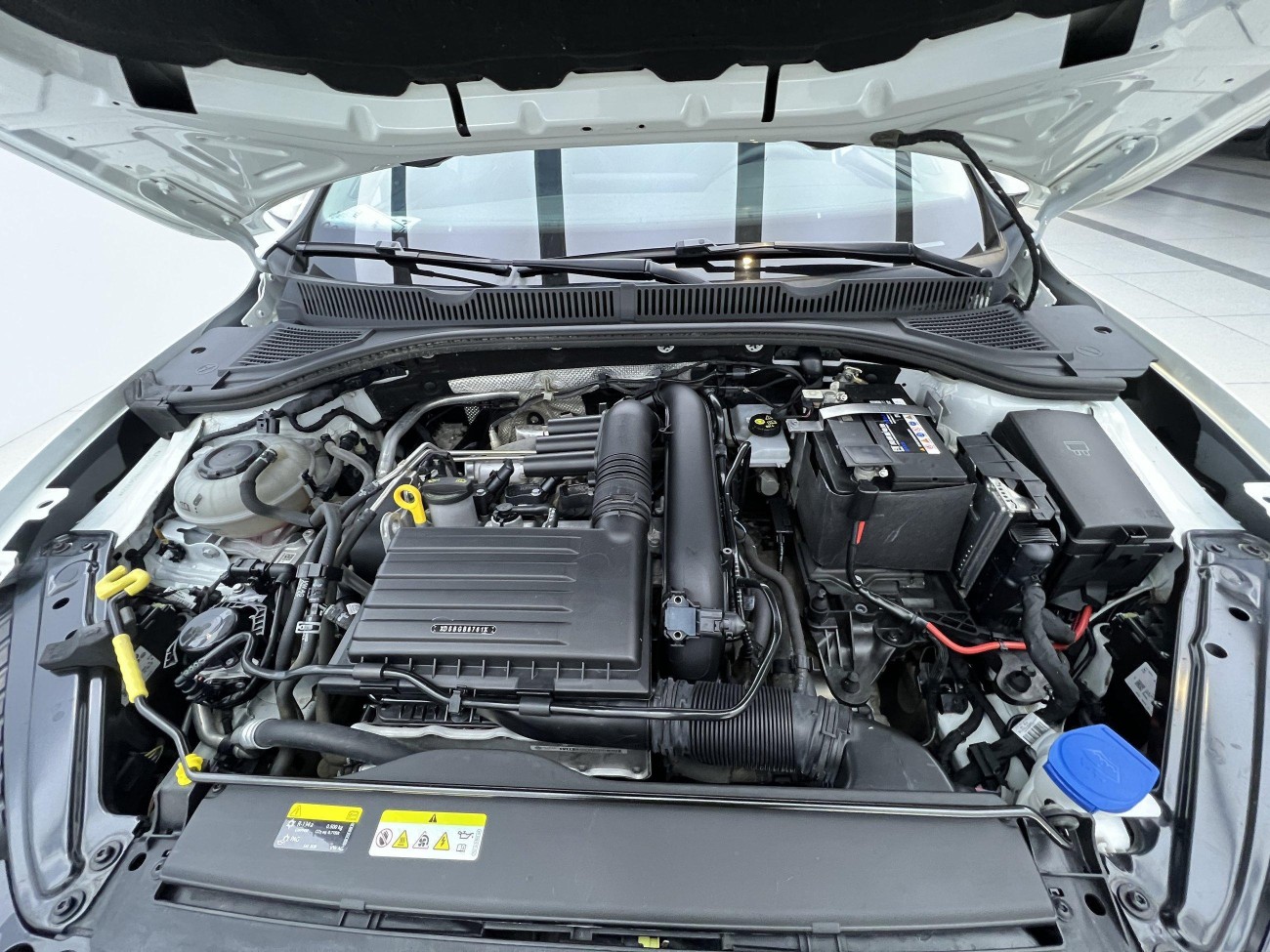 Volkswagen Sagitar 2023