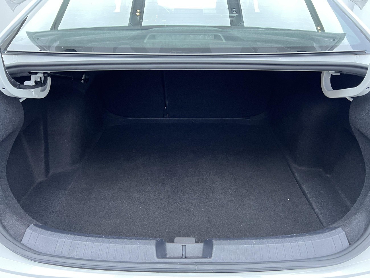 Volkswagen Sagitar 2023